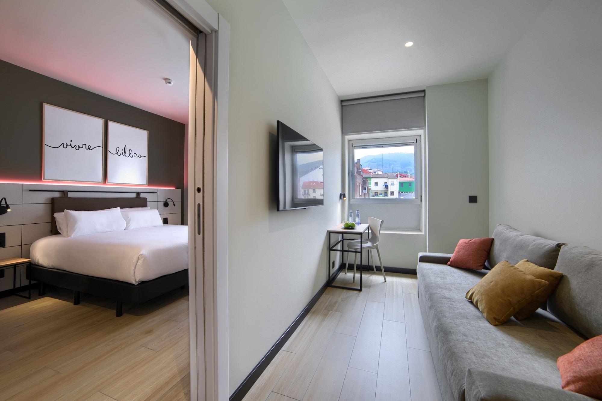 Hotel Bed4U Bilbao Exteriör bild